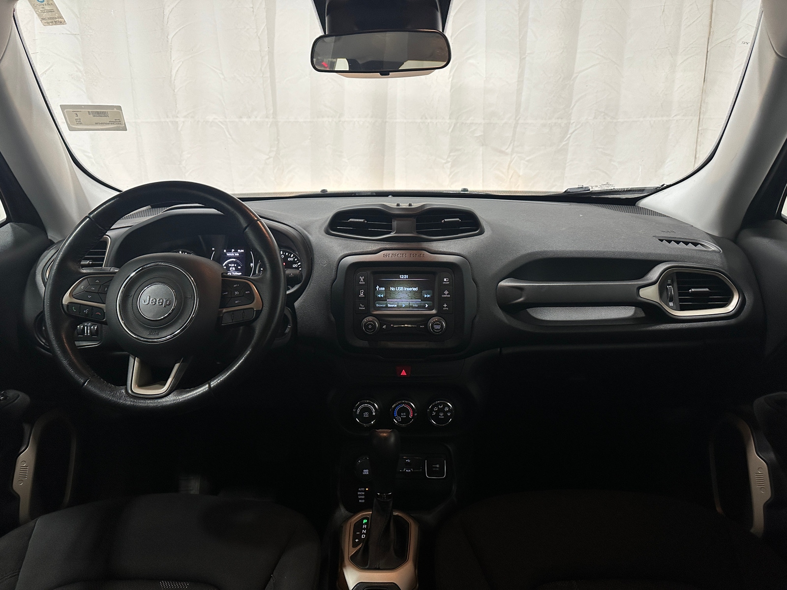 Thumbnail: 2016 Jeep Renegade - 3