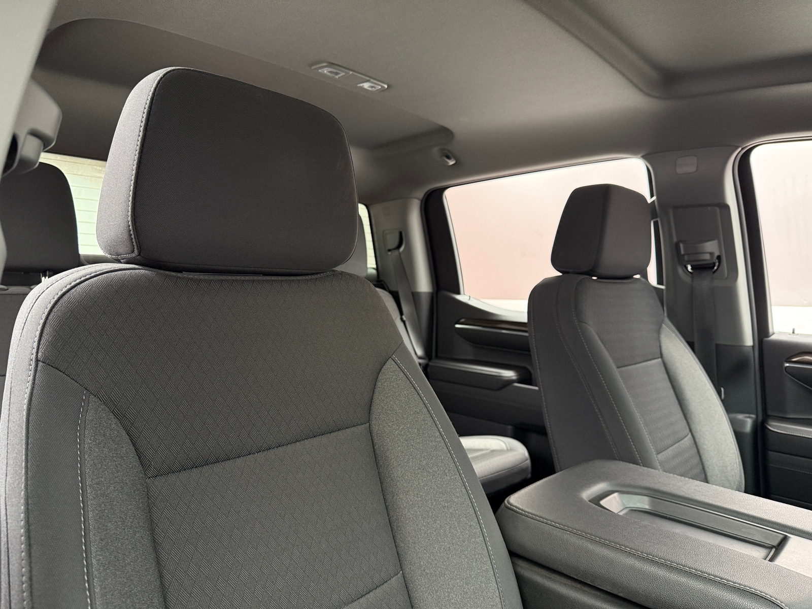 Thumbnail: 2024 Chevrolet Silverado 1500 - 2