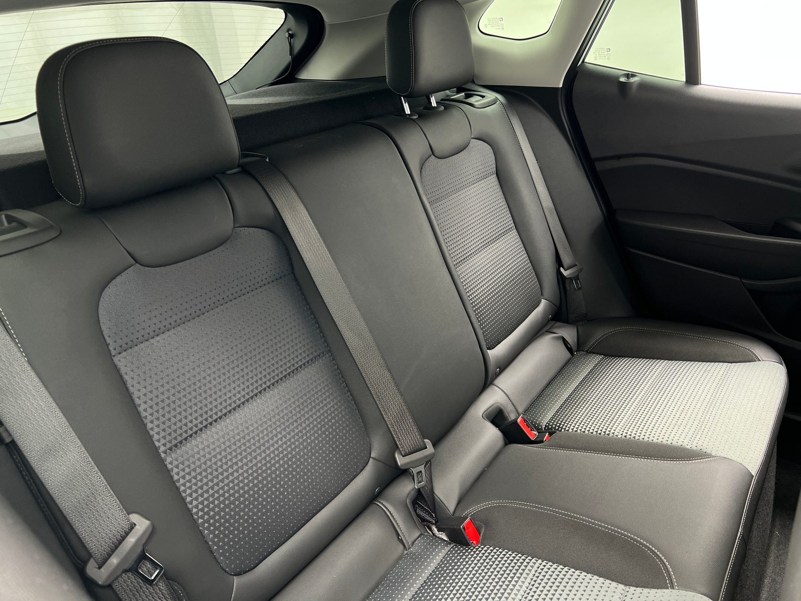 Thumbnail: 2025 Chevrolet Trax - 6