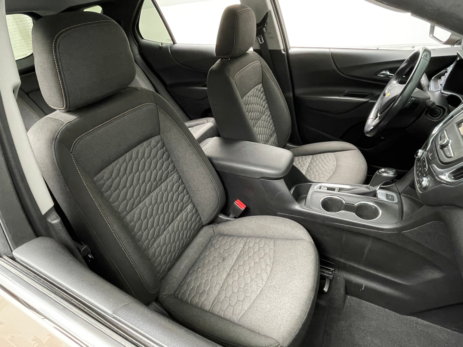 Thumbnail: 2019 Chevrolet Equinox - 2