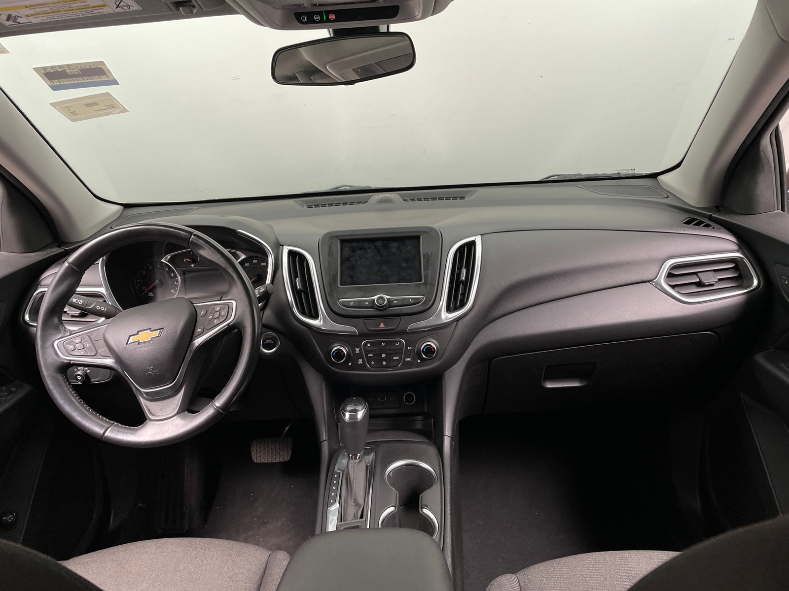 Thumbnail: 2019 Chevrolet Equinox - 3