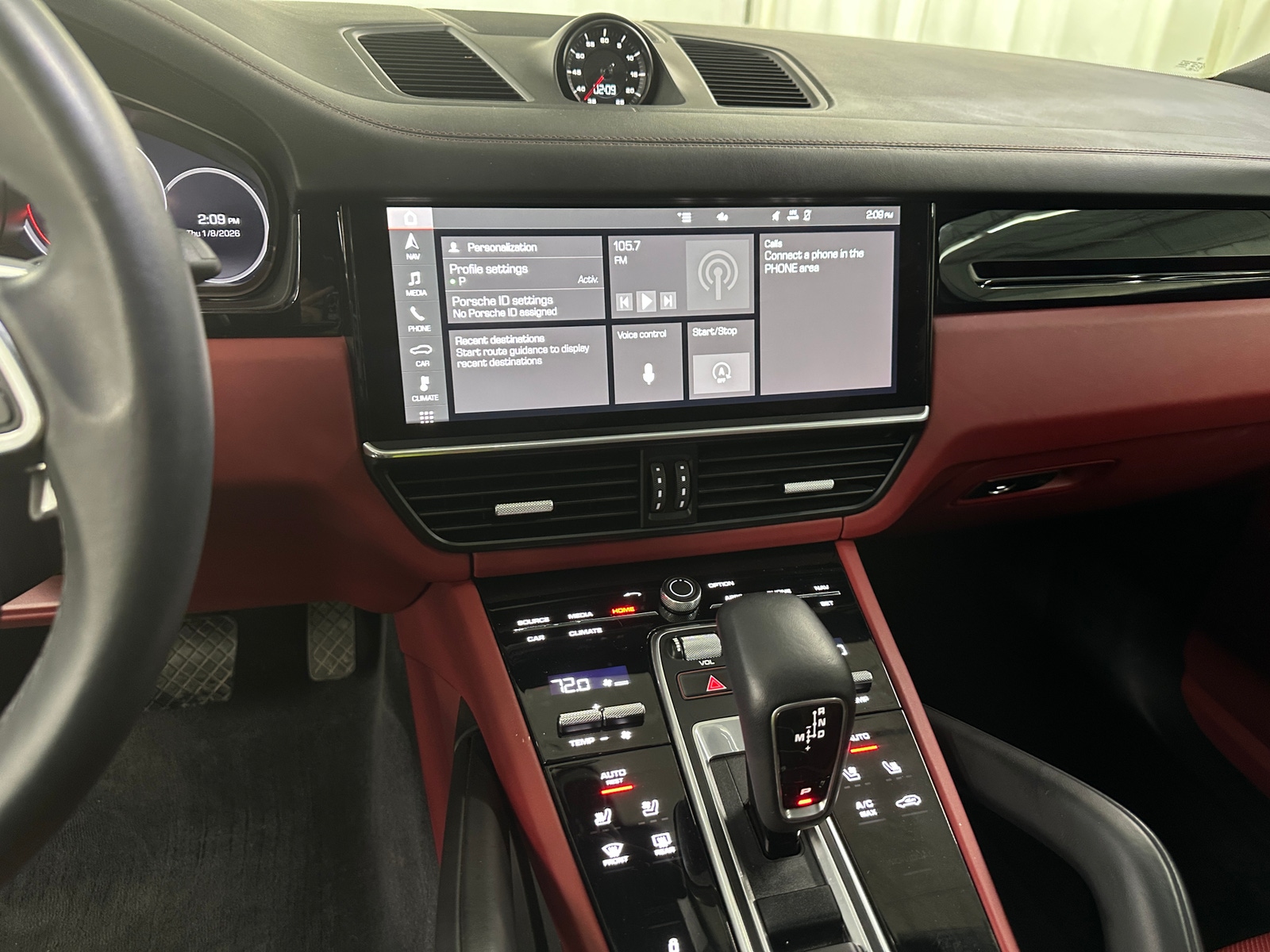 Thumbnail: 2021 Porsche  - 3