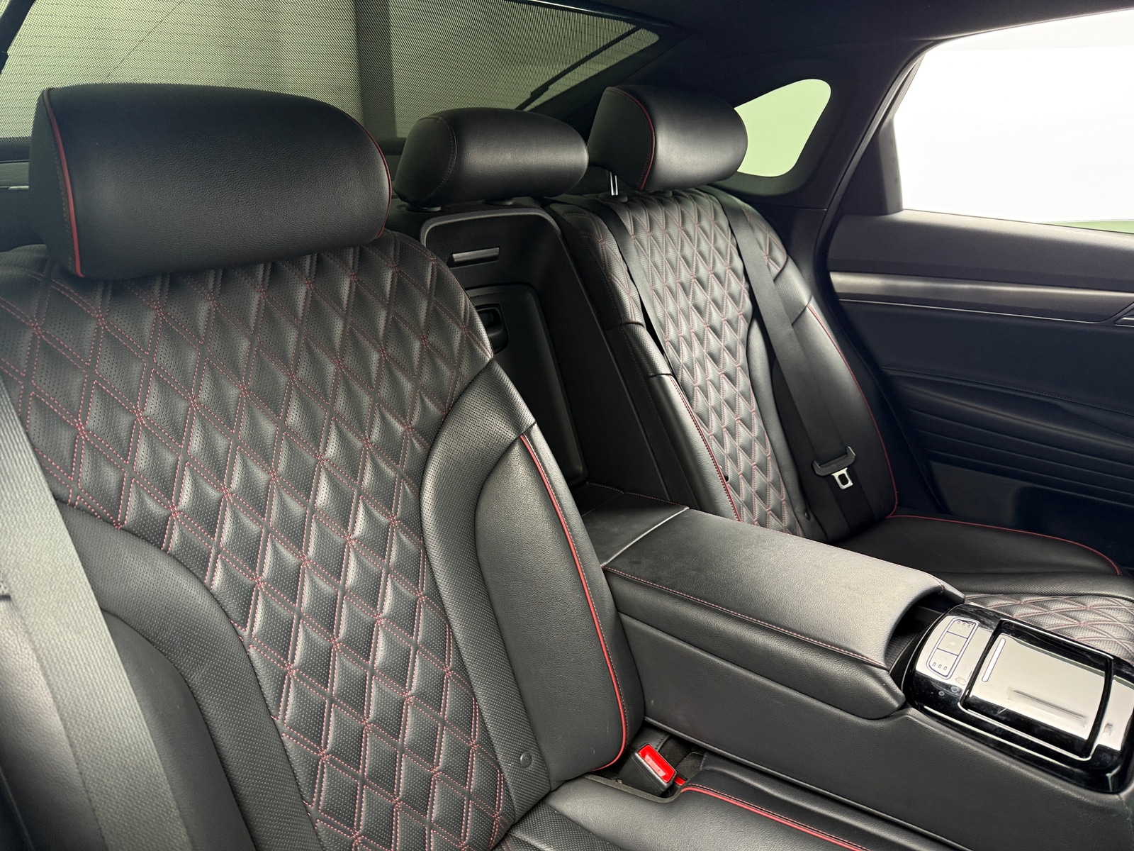 Thumbnail: 2024 Genesis G80 - 5