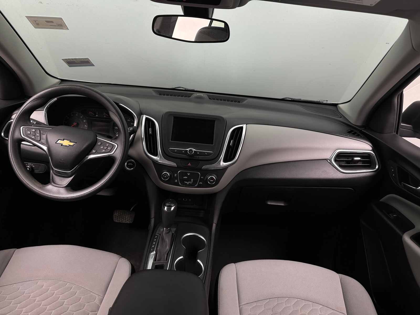 Thumbnail: 2019 Chevrolet Equinox - 3