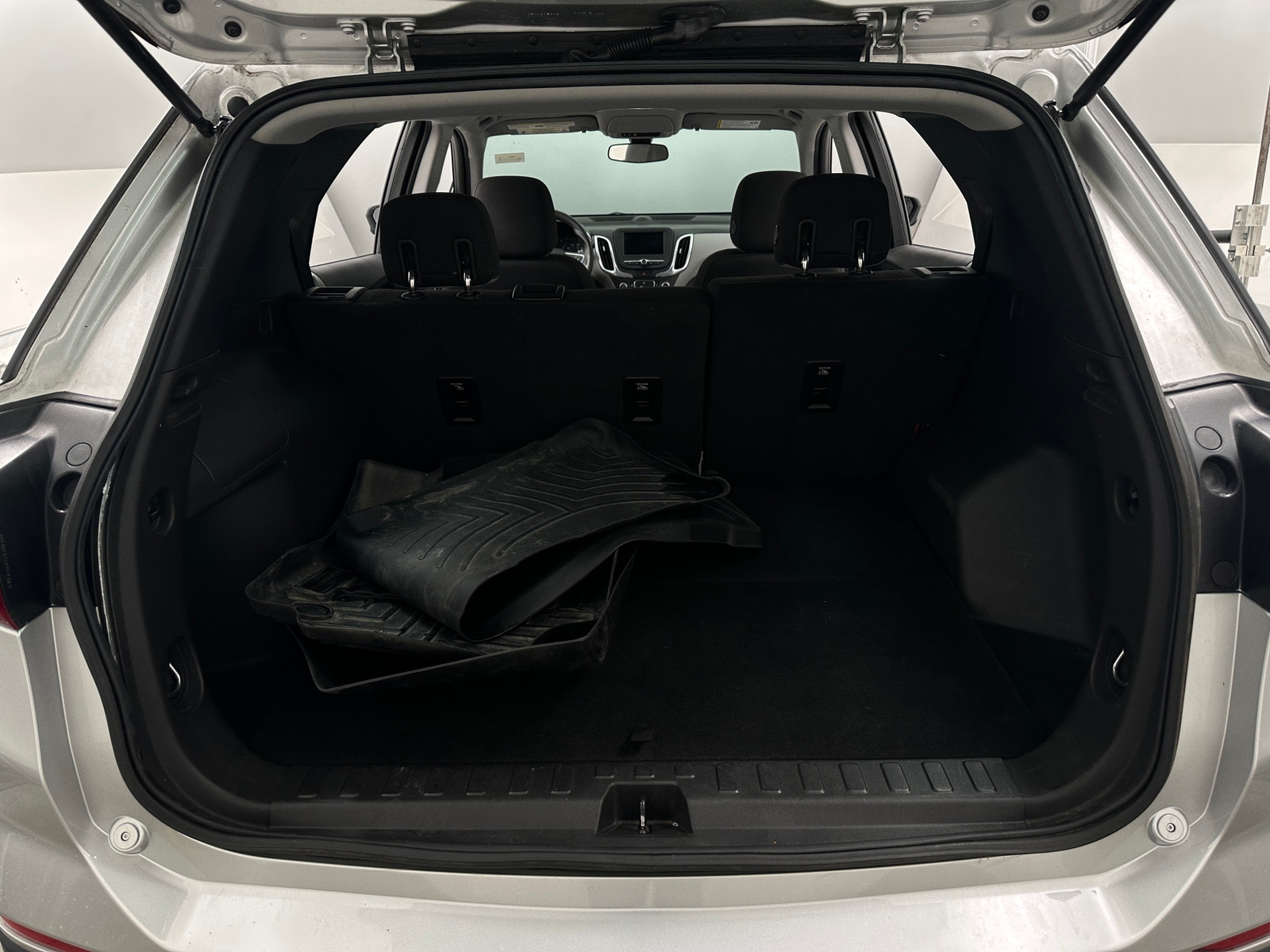 Thumbnail: 2019 Chevrolet Equinox - 7