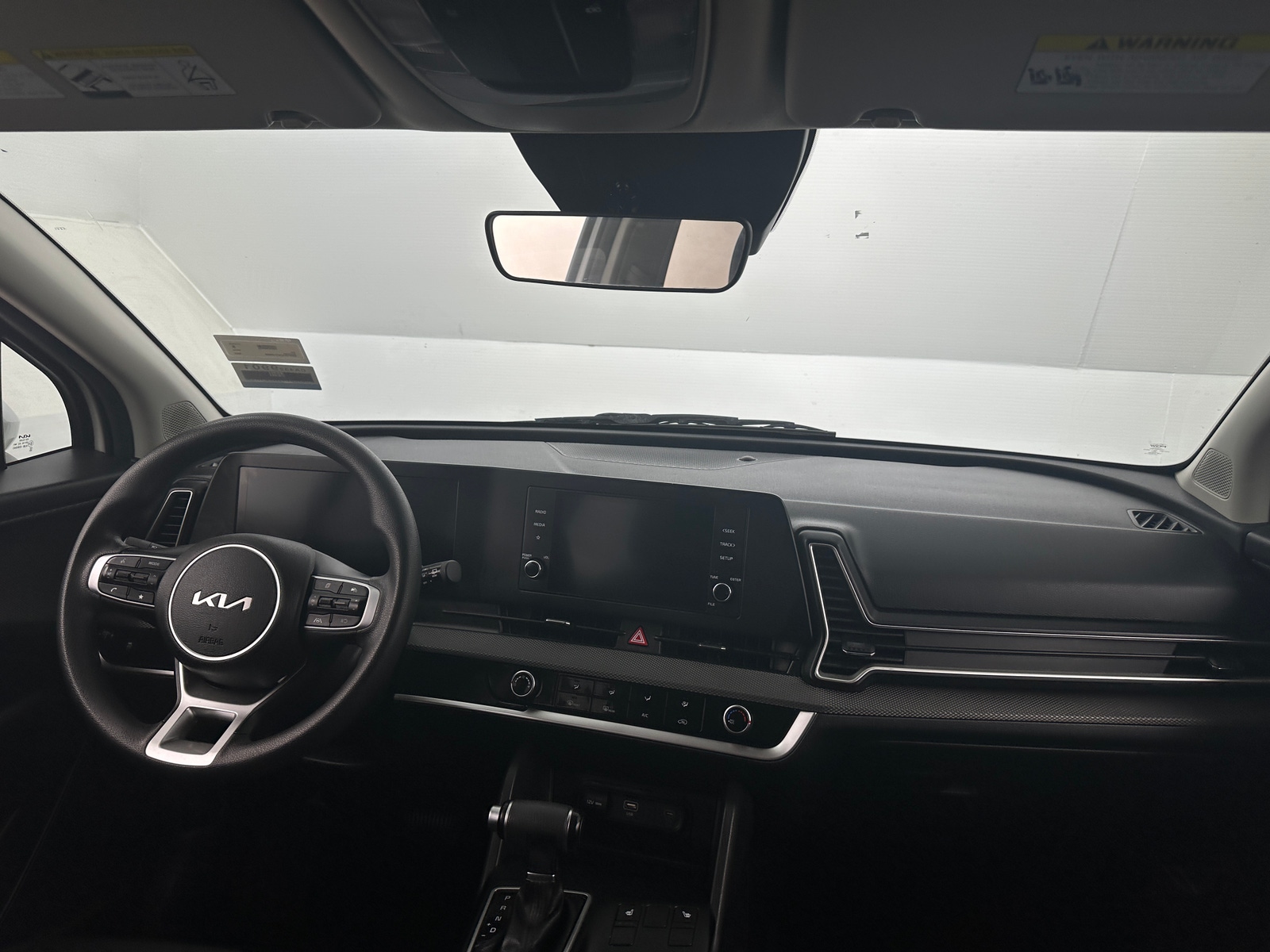 Thumbnail: 2023 Kia Sportage - 3