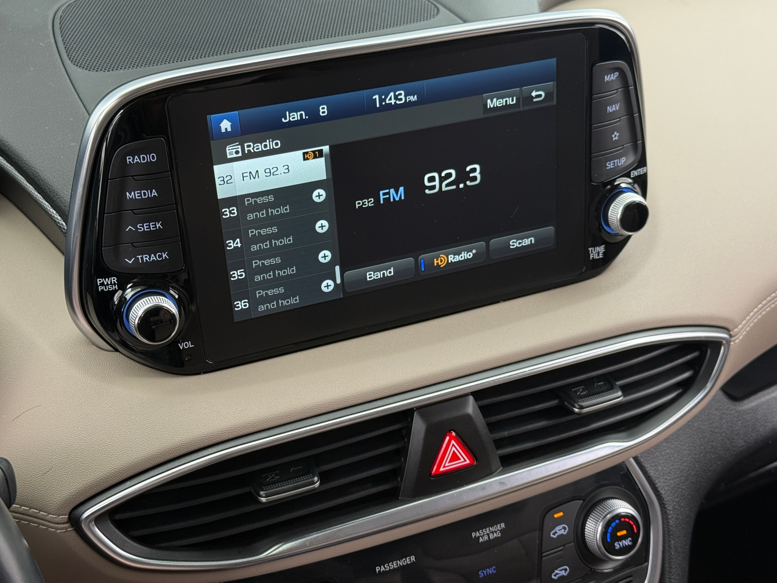 Thumbnail: 2019 Hyundai Santa Fe - 3