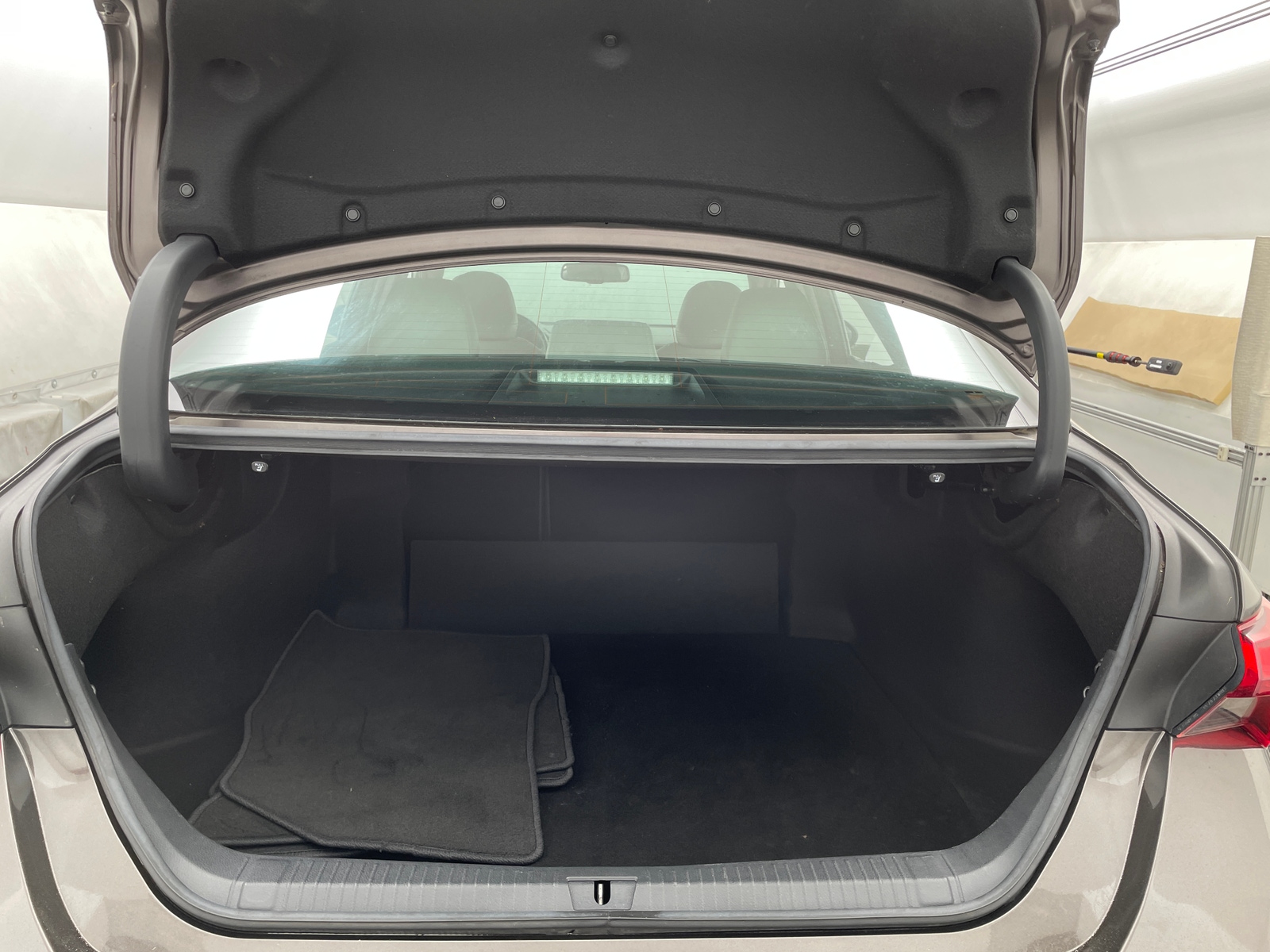 Thumbnail: 2019 Toyota Avalon - 6