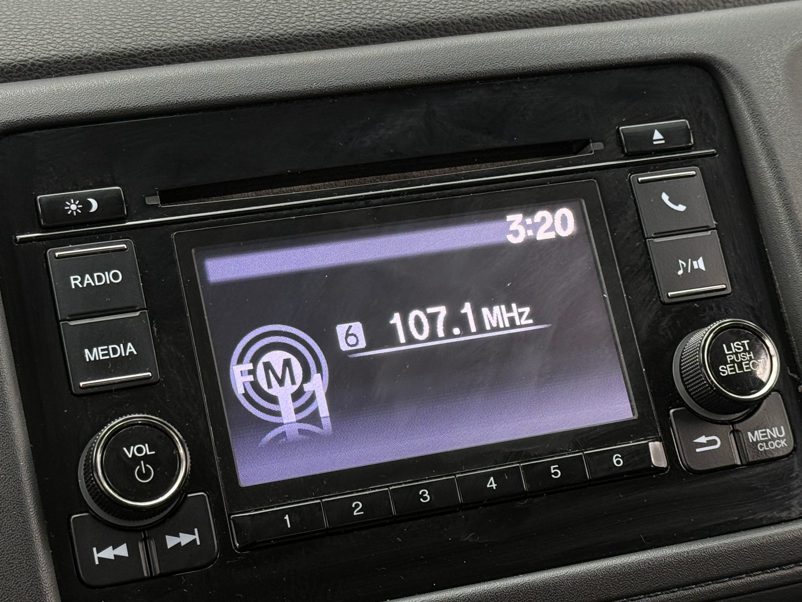 Thumbnail: 2019 Honda HR-V - 4