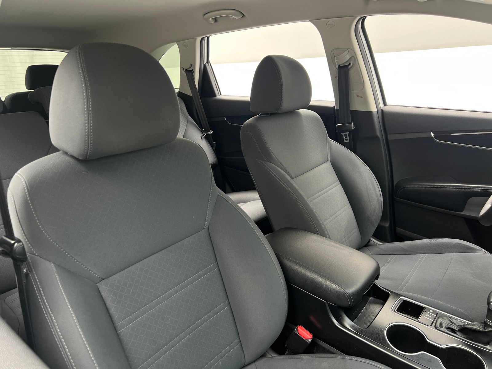 Thumbnail: 2019 Kia Sorento - 2