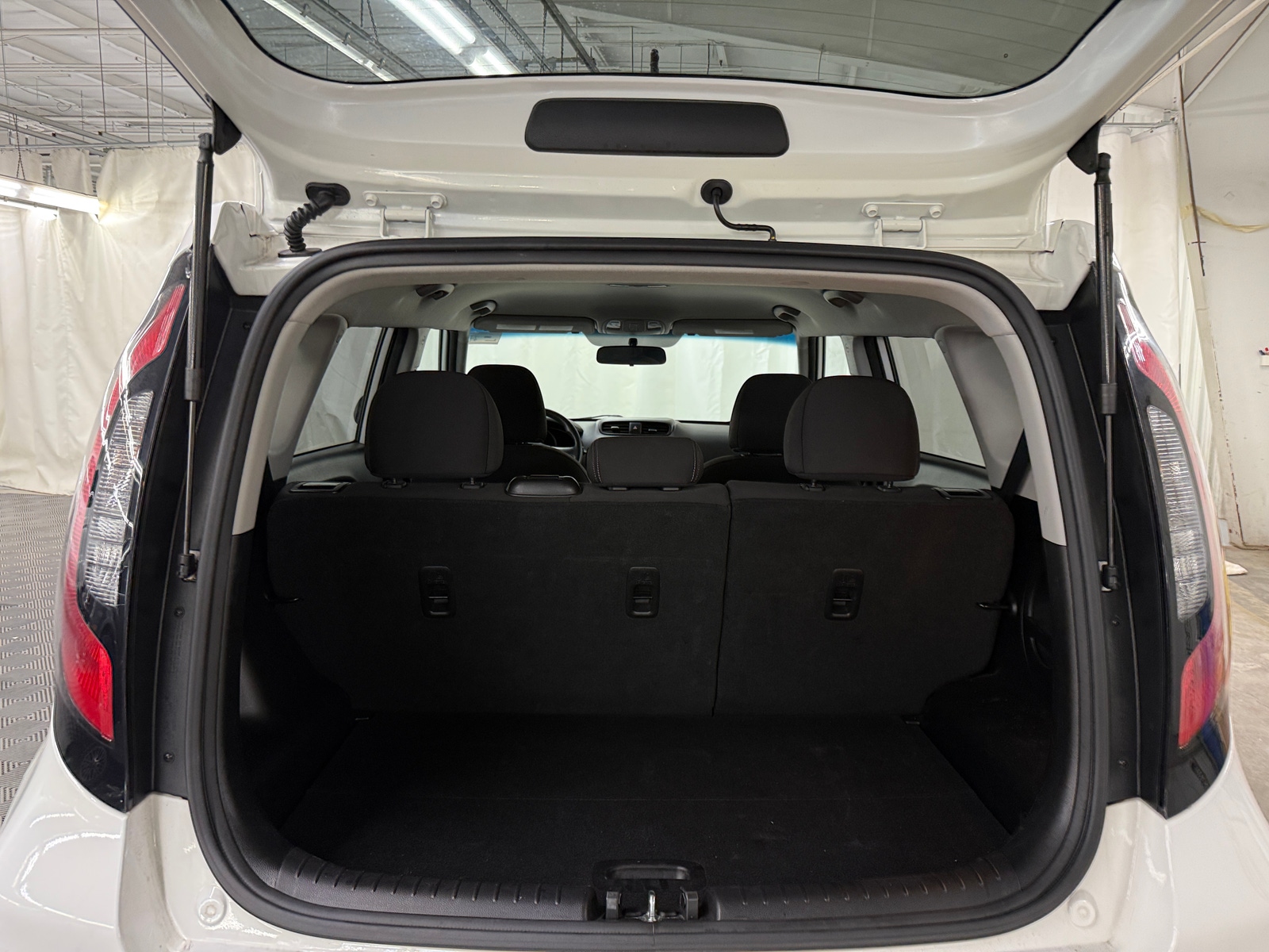 Thumbnail: 2019 Kia Soul - 7