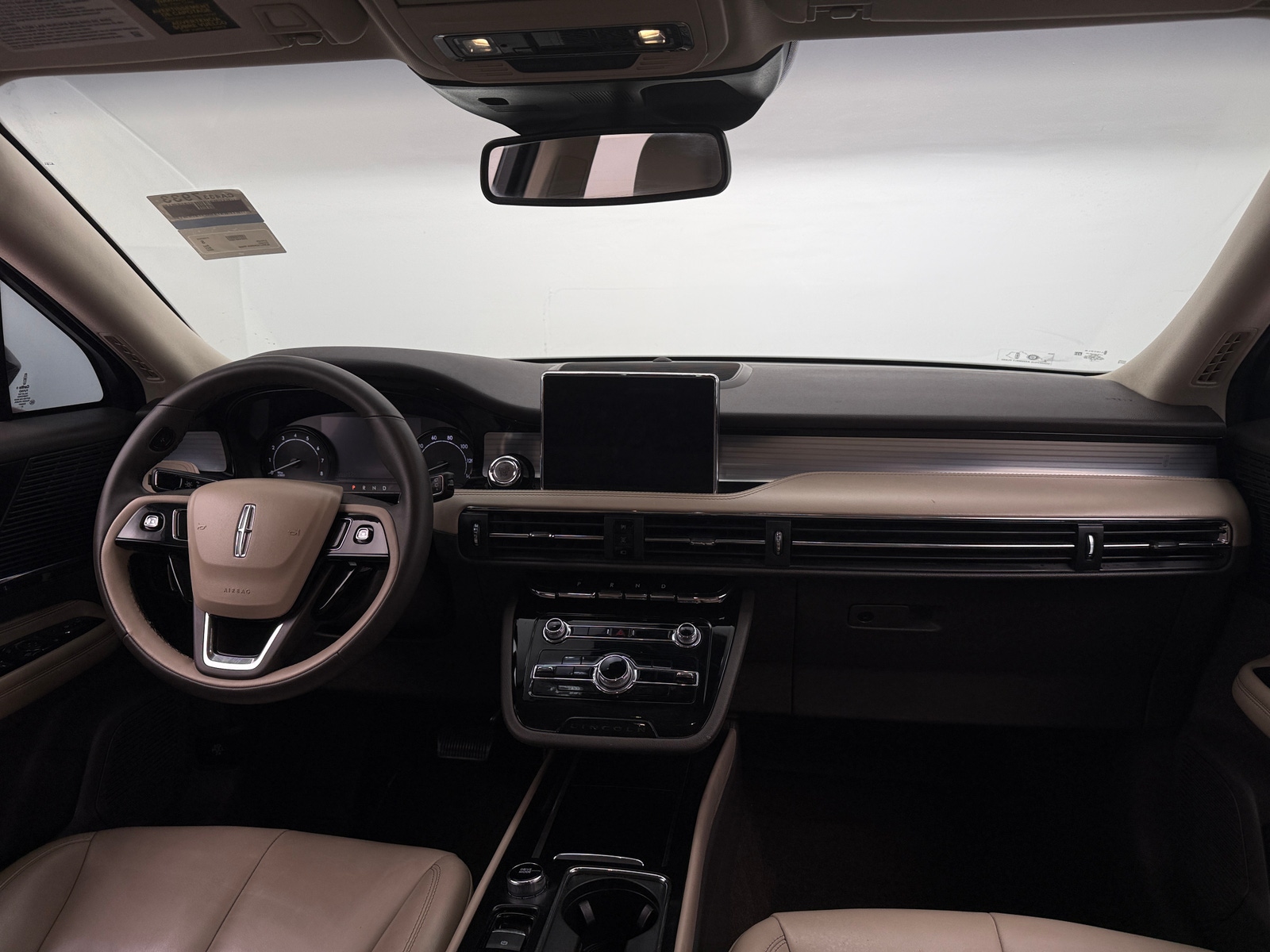 Thumbnail: 2022 Lincoln Corsair - 2