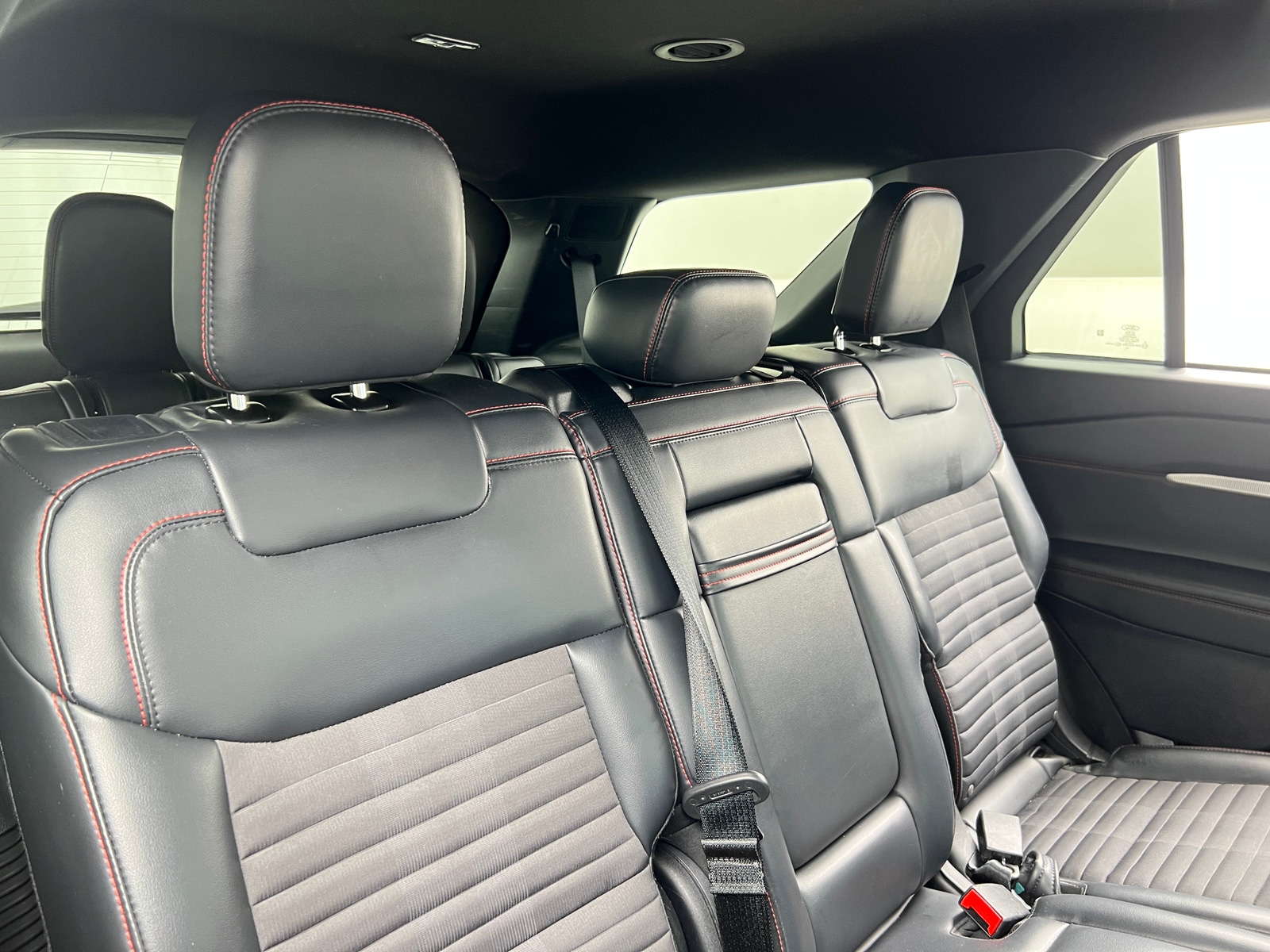 Thumbnail: 2025 Ford Explorer - 5