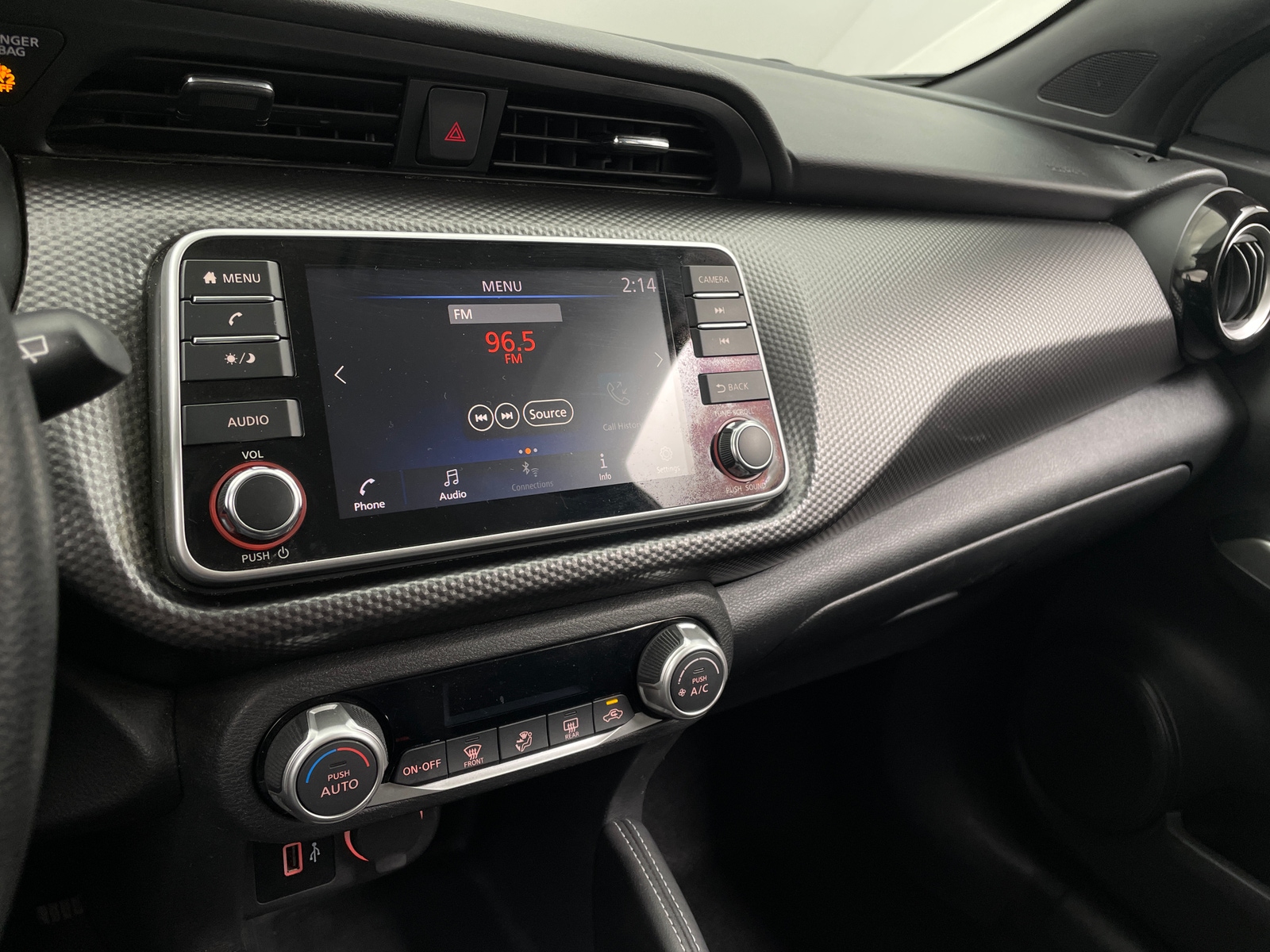 Thumbnail: 2020 Nissan Kicks - 4