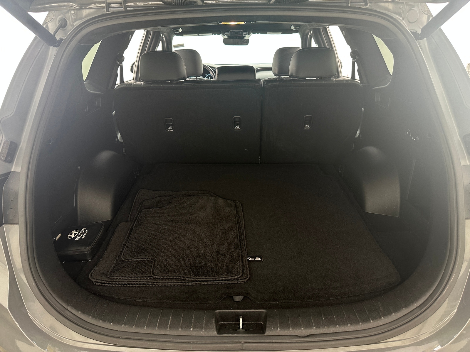 Thumbnail: 2023 Hyundai Santa Fe - 6