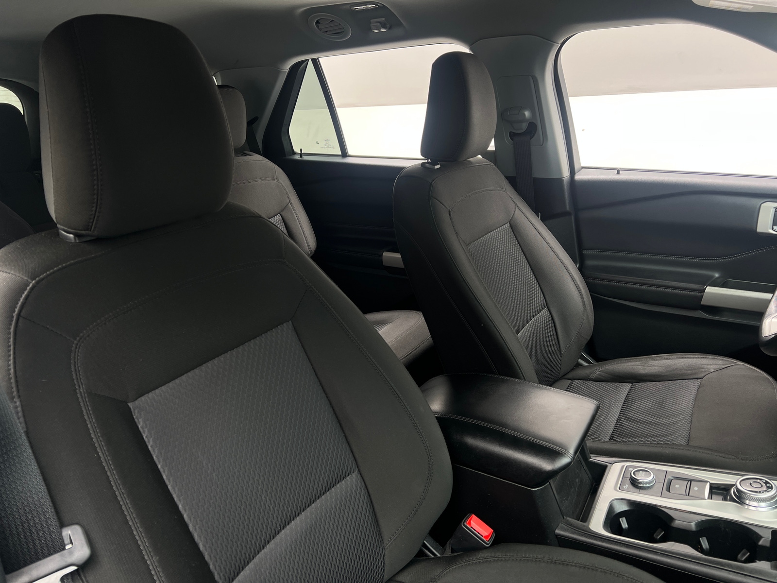 Thumbnail: 2022 Ford Explorer - 2