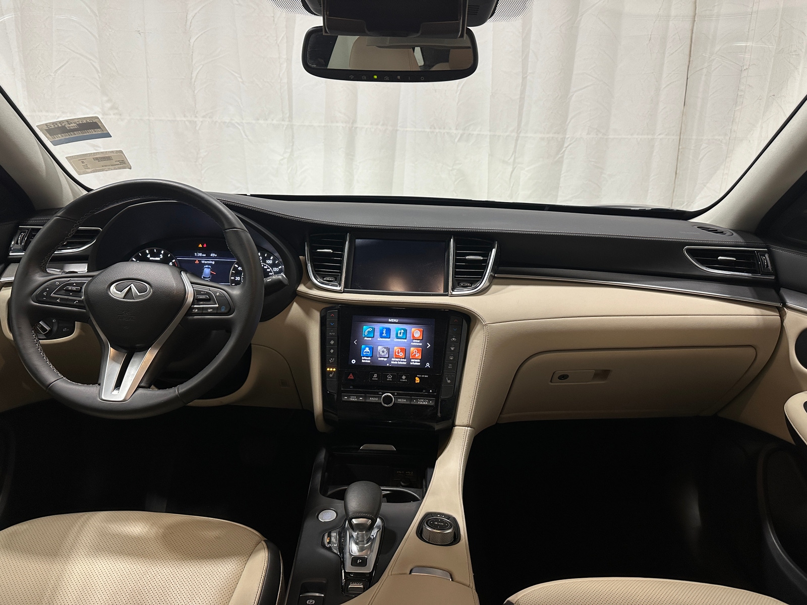 Thumbnail: 2022 INFINITI QX50 - 2