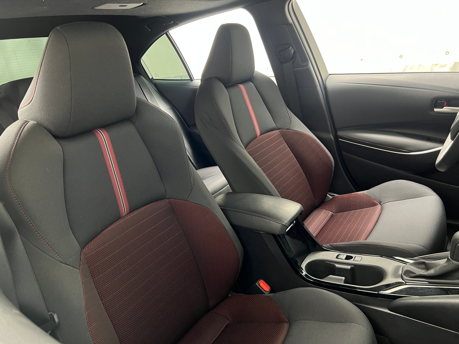 Thumbnail: 2024 Toyota Corolla - 2