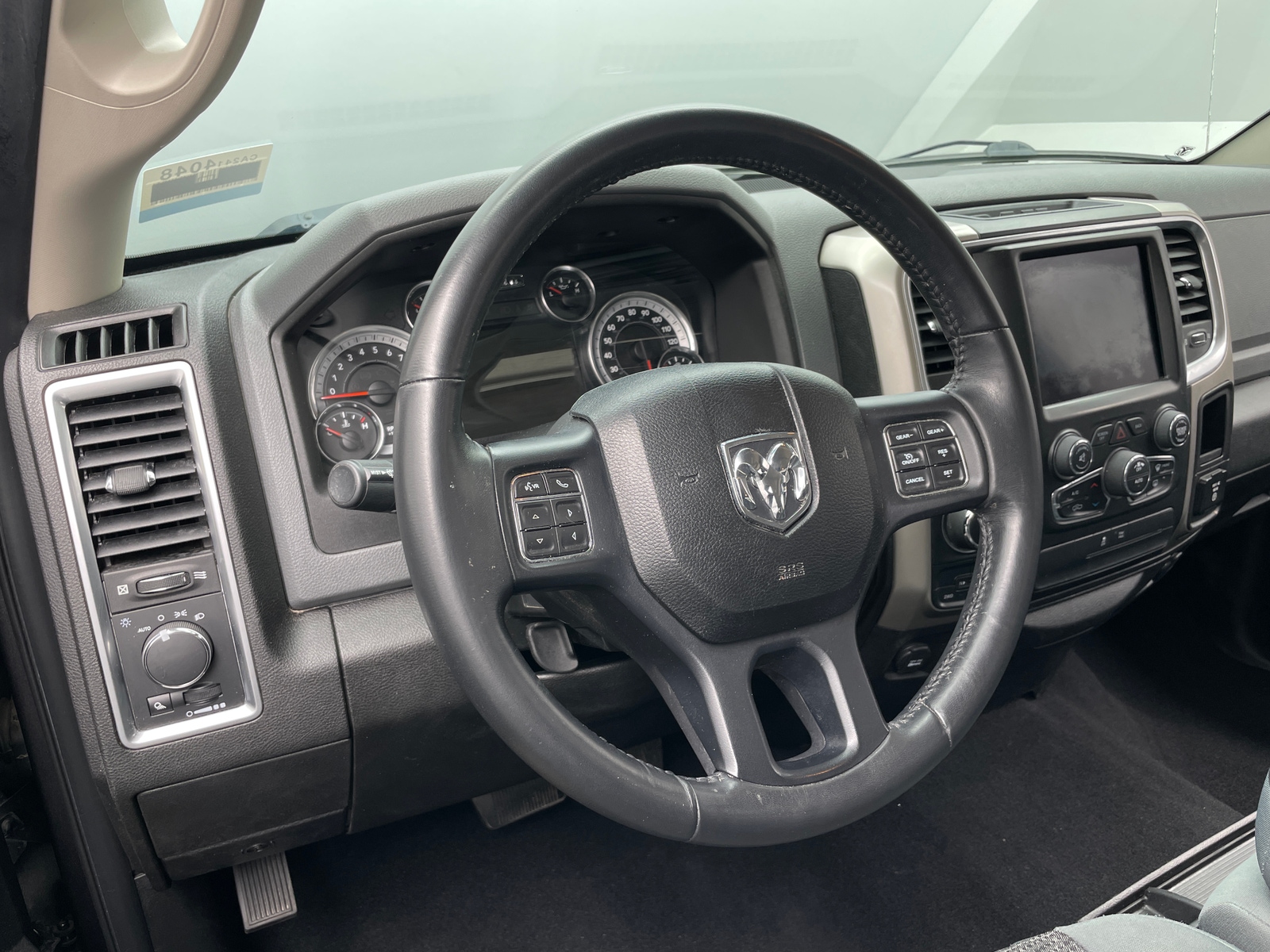 Thumbnail: 2019 RAM 1500 Classic - 5