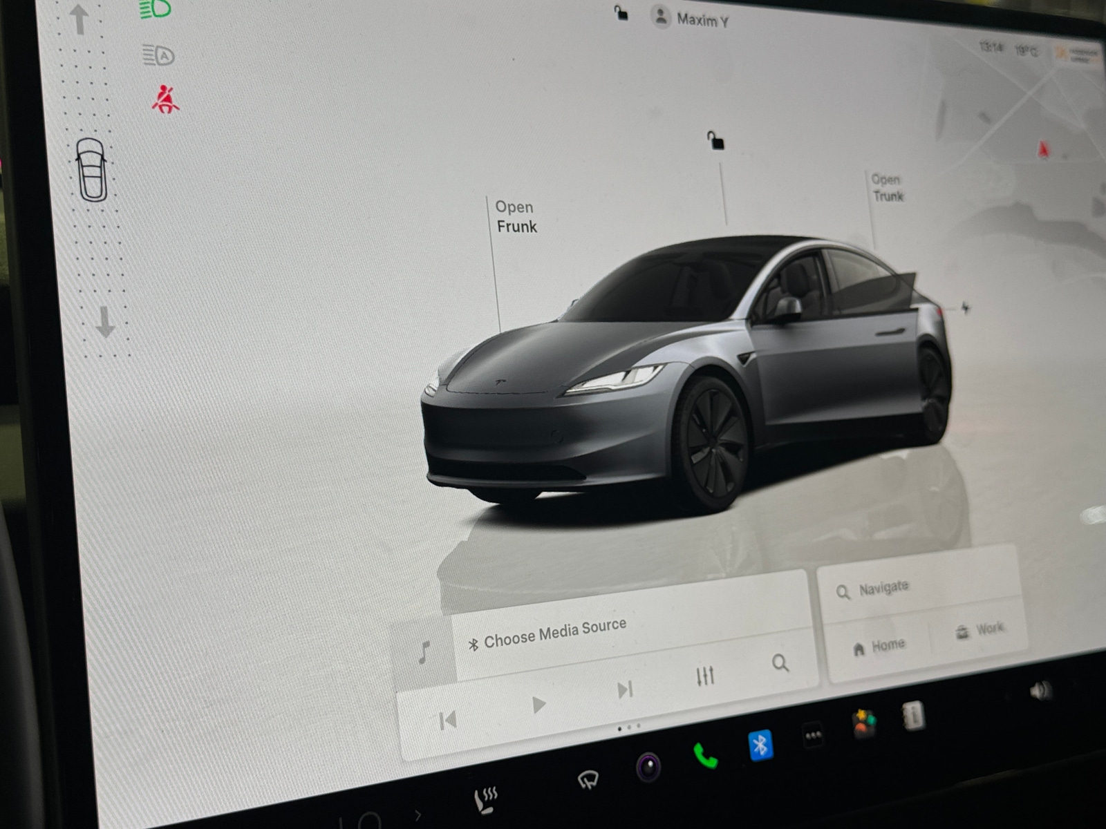 Thumbnail: 2025 Tesla Model 3 - 3