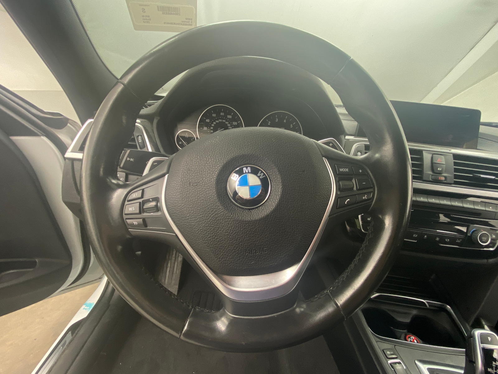 Thumbnail: 2018 BMW 3 Series - 4