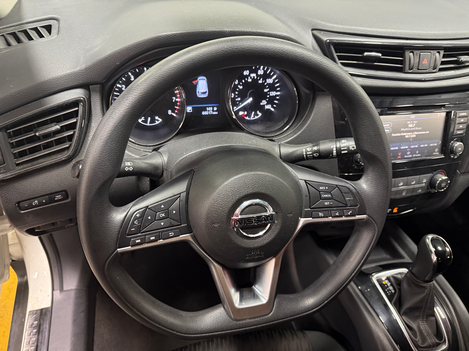 Thumbnail: 2019 Nissan Rogue - 5