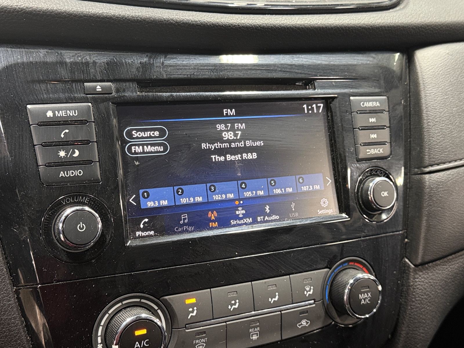 Thumbnail: 2019 Nissan Rogue - 4