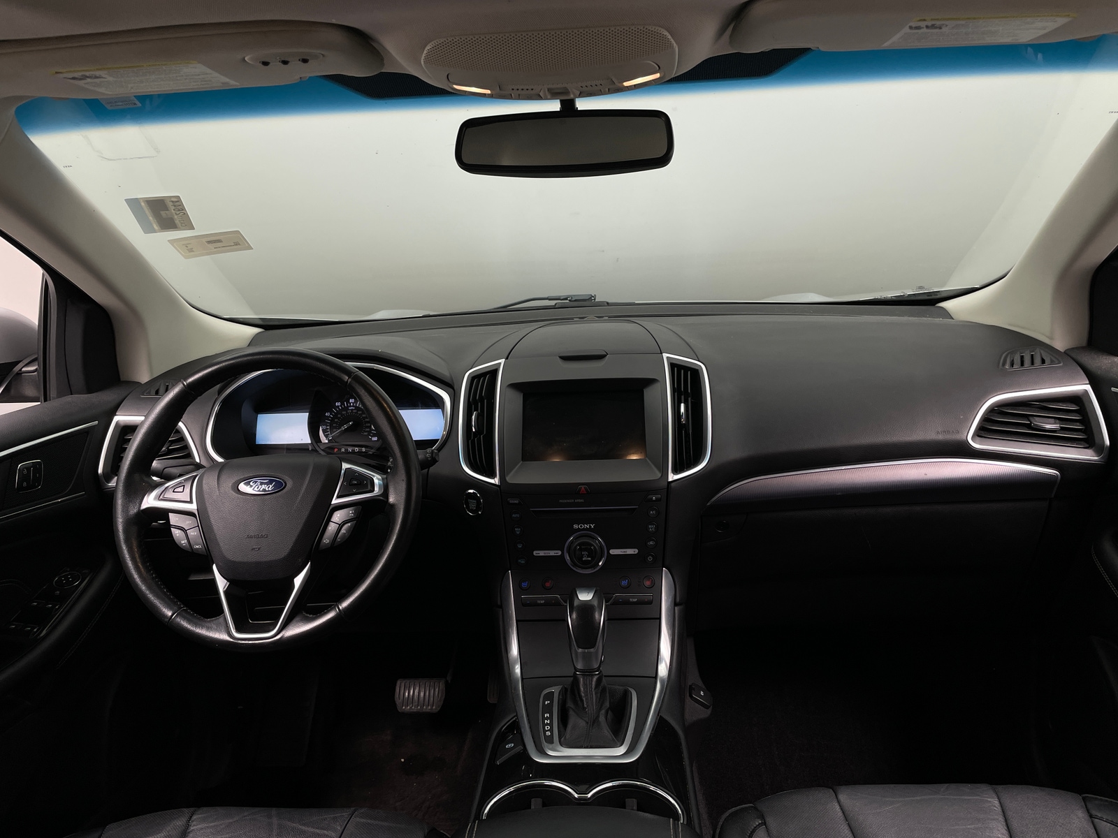 Thumbnail: 2016 Ford Edge - 2