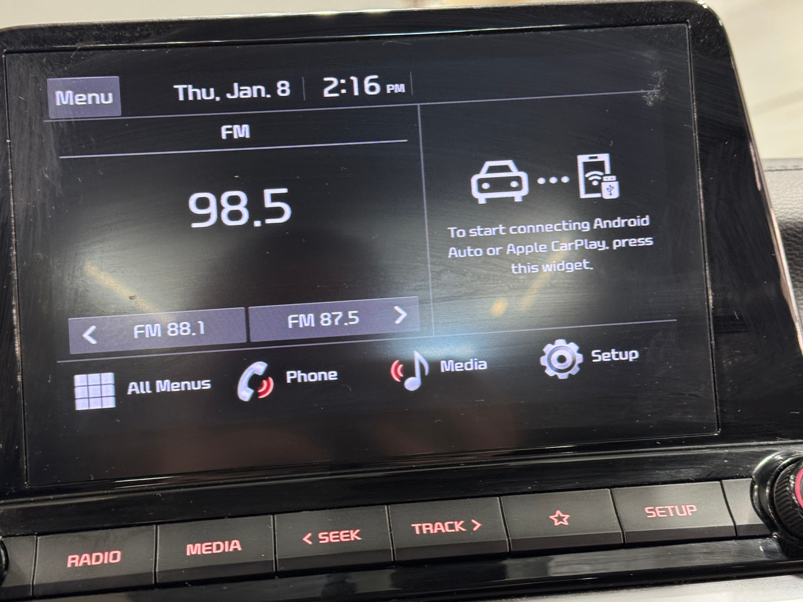 Thumbnail: 2023 Kia Forte - 4