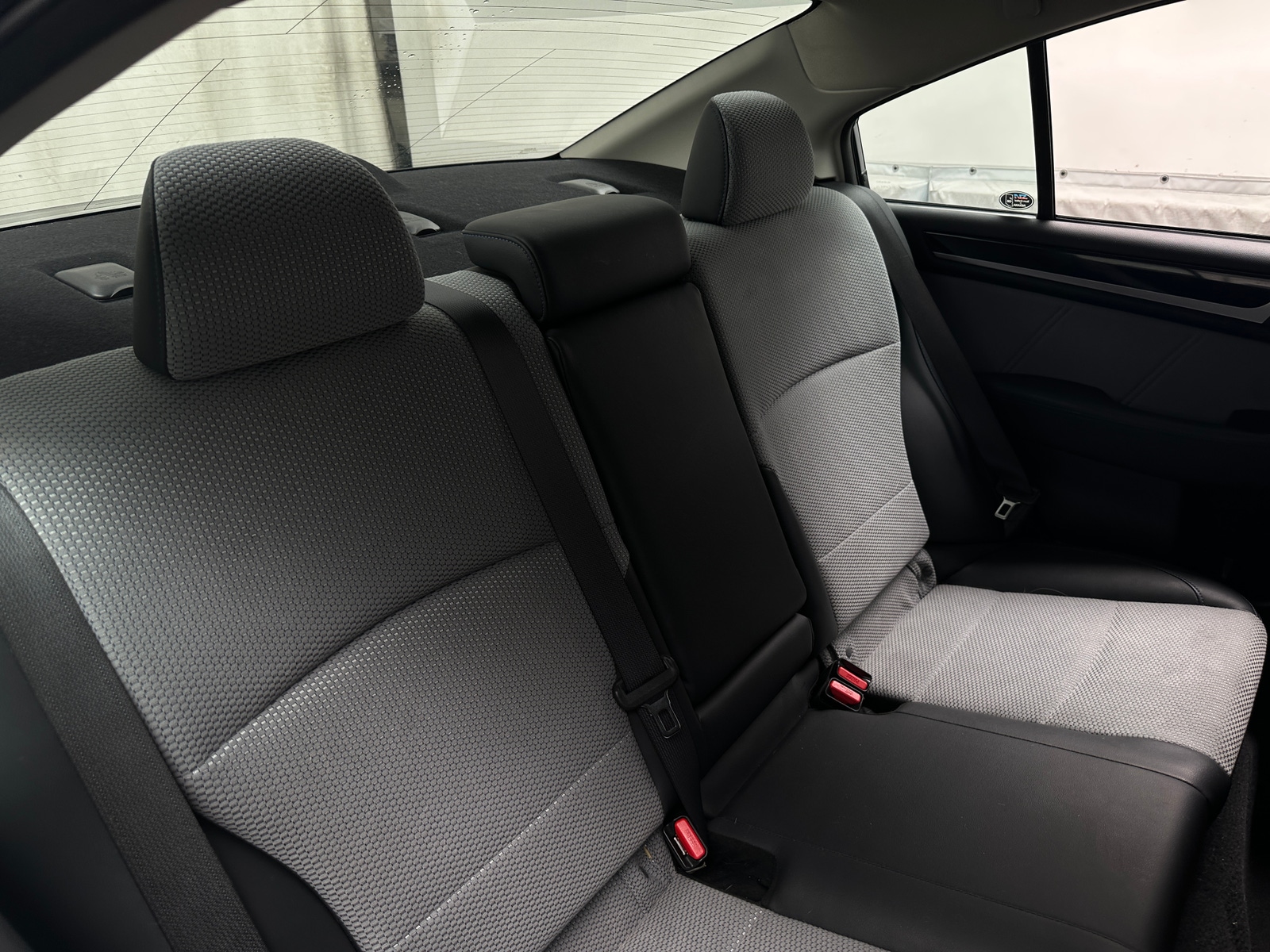 Thumbnail: 2017 Subaru Legacy - 6