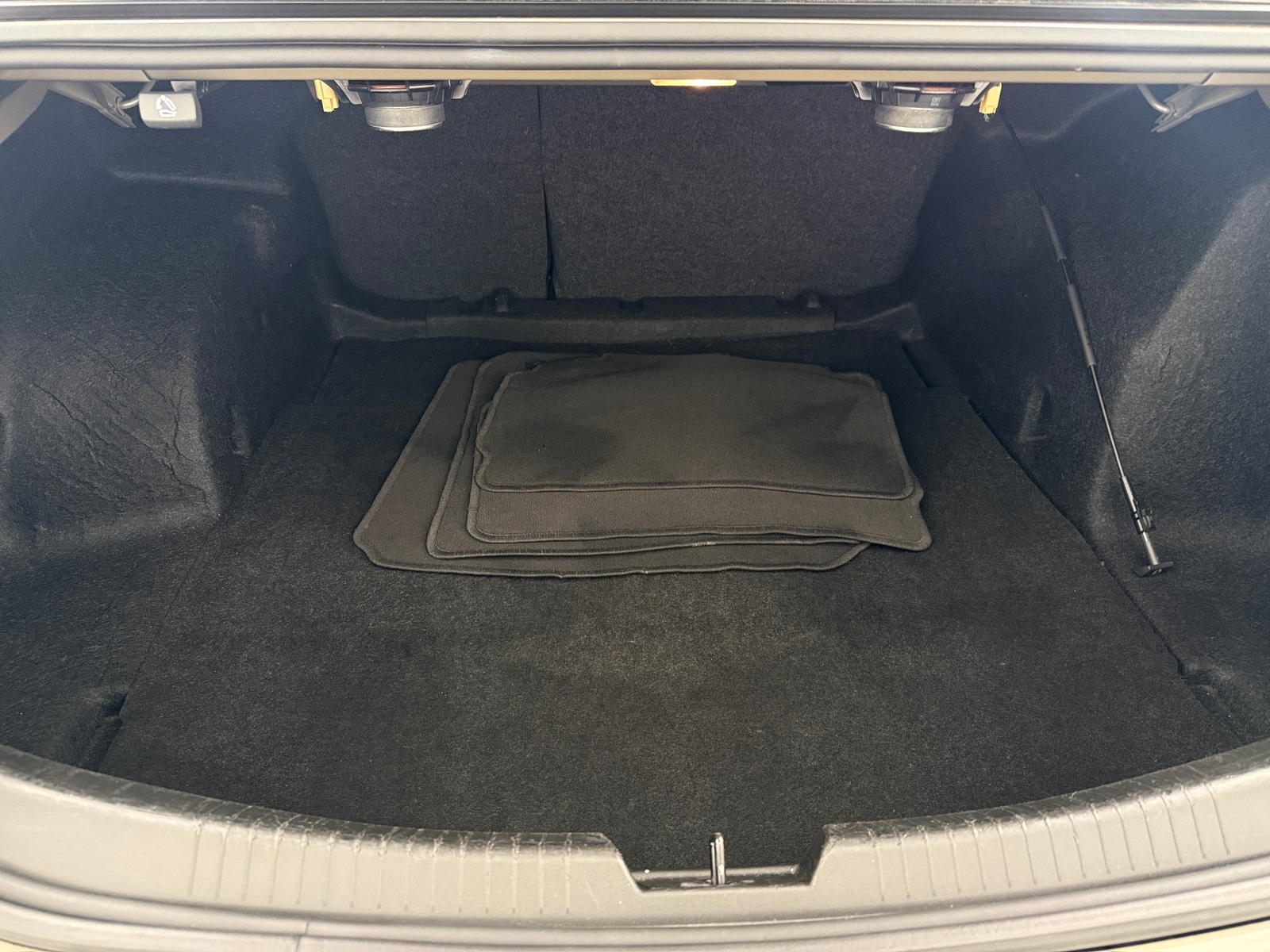 Thumbnail: 2024 Chevrolet Malibu - 7