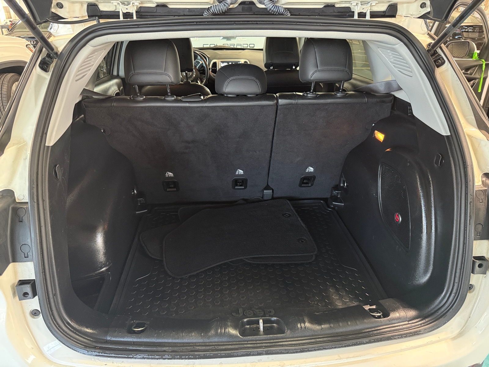 Thumbnail: 2019 Jeep Compass - 6