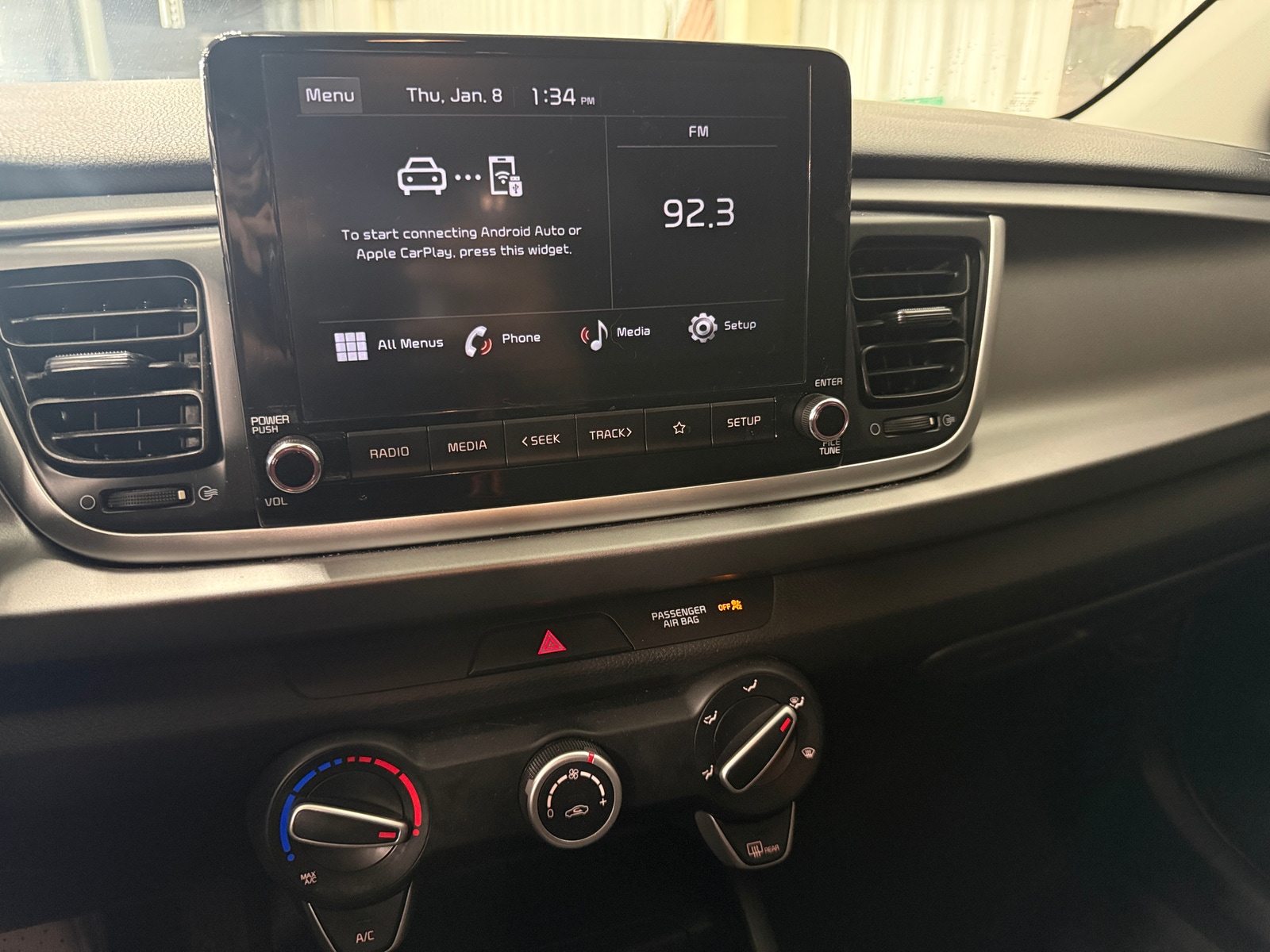 Thumbnail: 2022 Kia Rio - 4