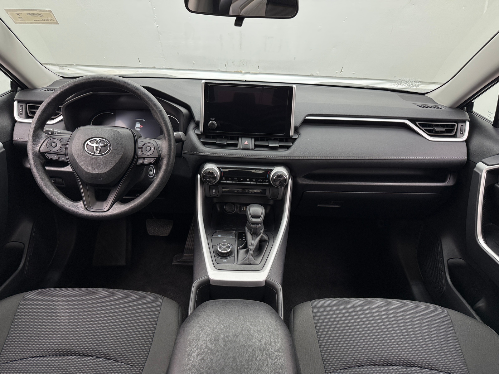 Thumbnail: 2025 Toyota RAV4 - 3