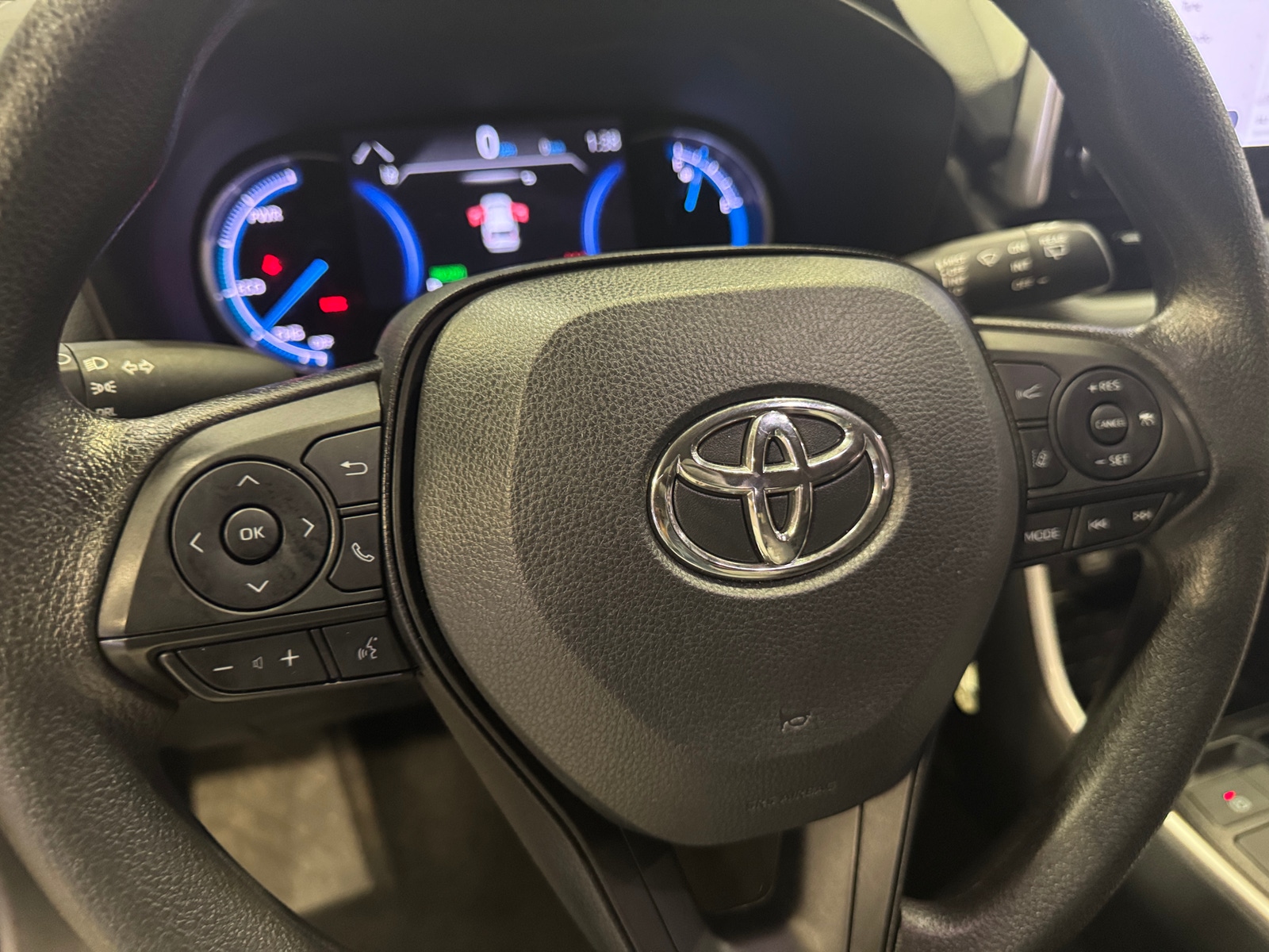 Thumbnail: 2025 Toyota RAV4 - 5