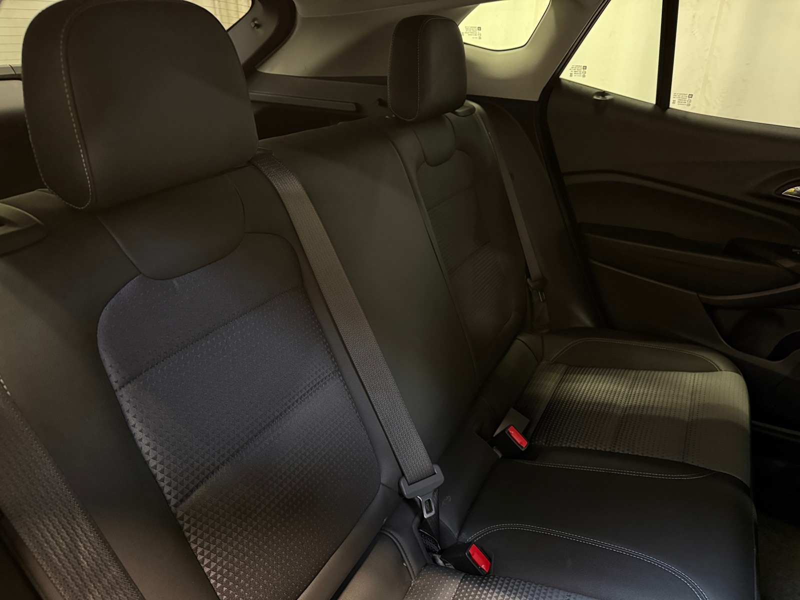 Thumbnail: 2025 Chevrolet Trax - 6