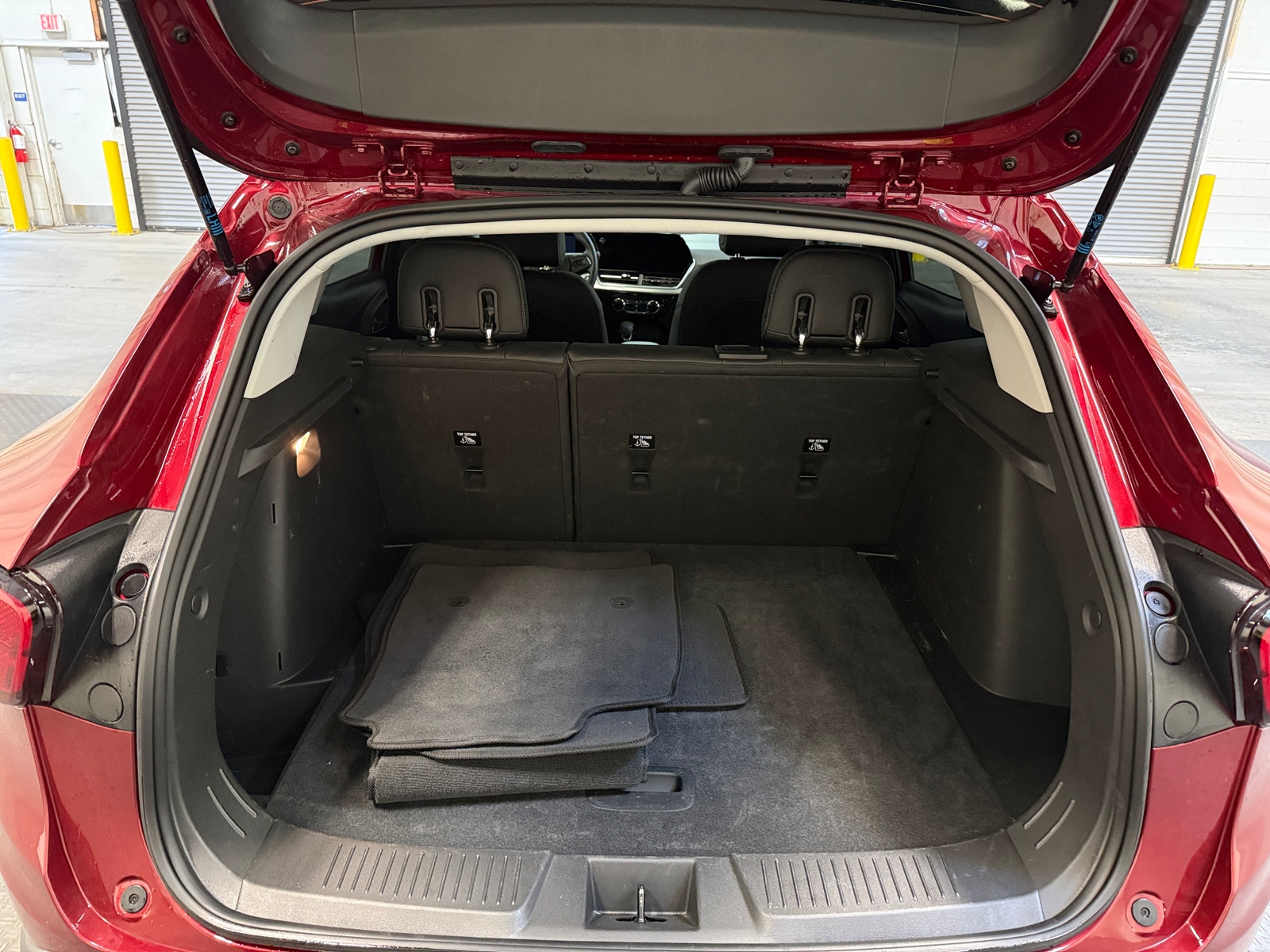 Thumbnail: 2025 Chevrolet Trax - 7