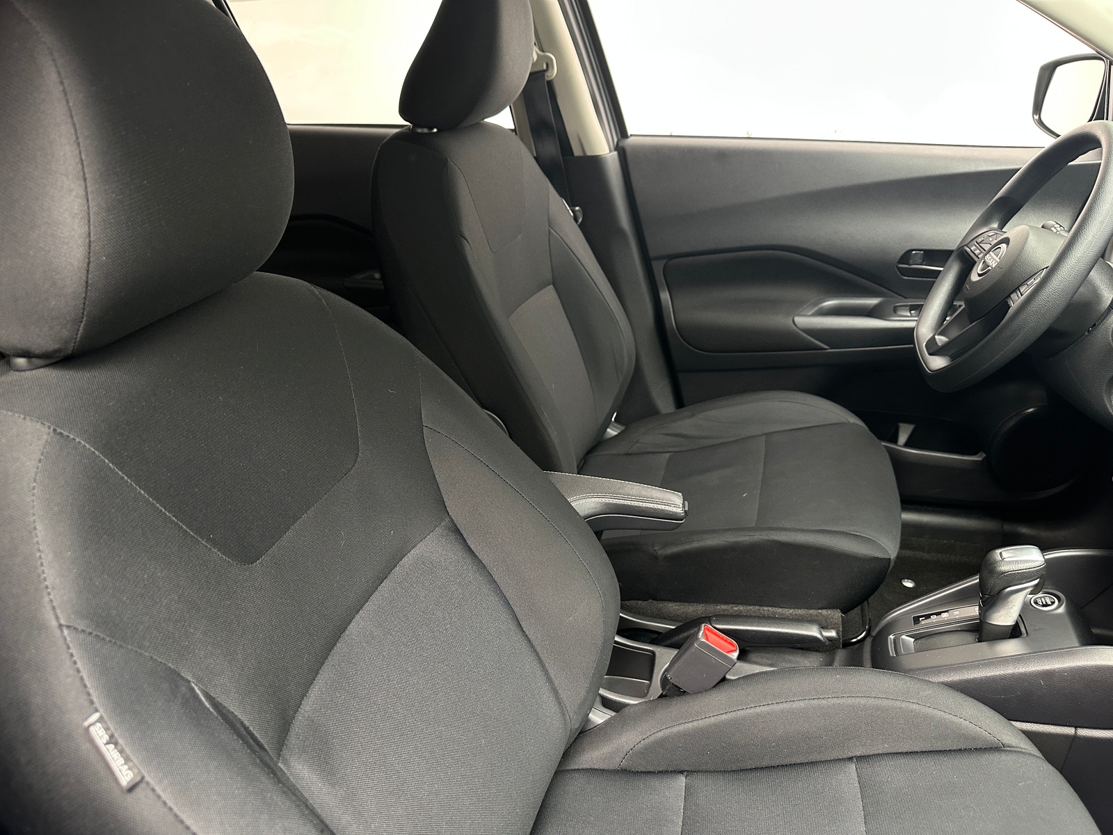 Thumbnail: 2023 Nissan Kicks - 2