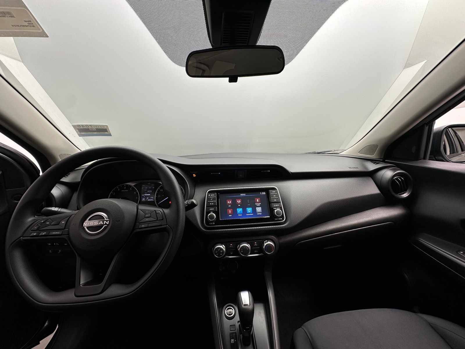 Thumbnail: 2023 Nissan Kicks - 3