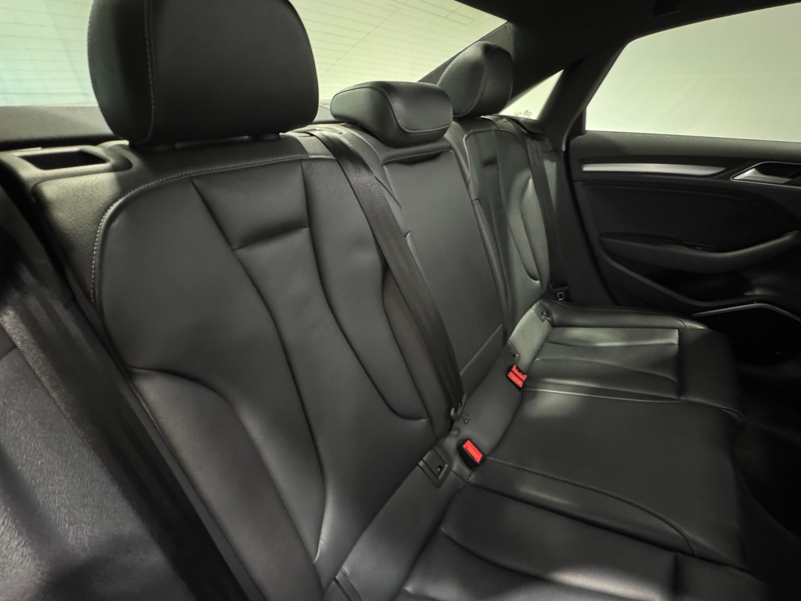 Thumbnail: 2017 Audi S3 - 5