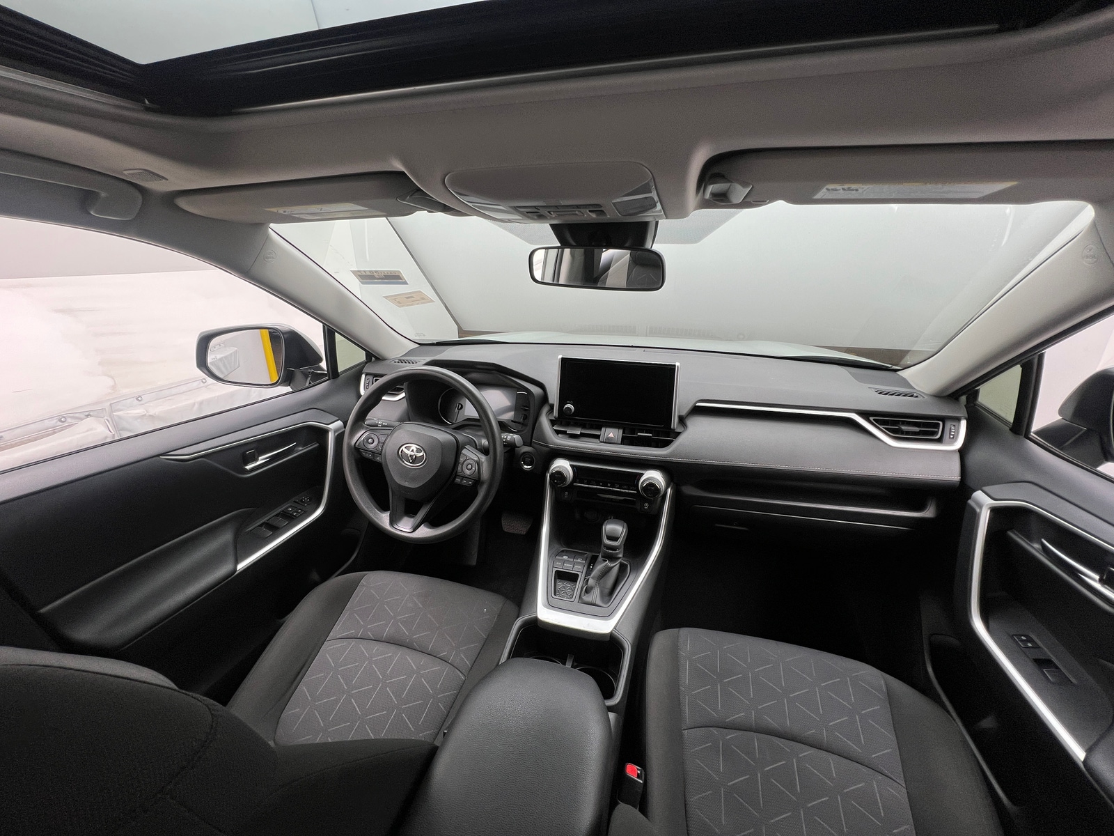 Thumbnail: 2023 Toyota RAV4 - 3