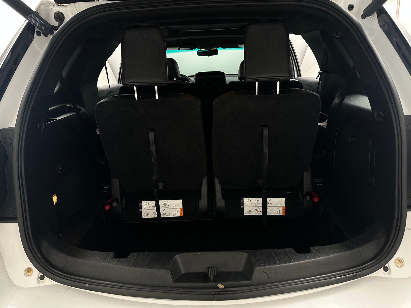 Thumbnail: 2016 Ford Explorer - 6