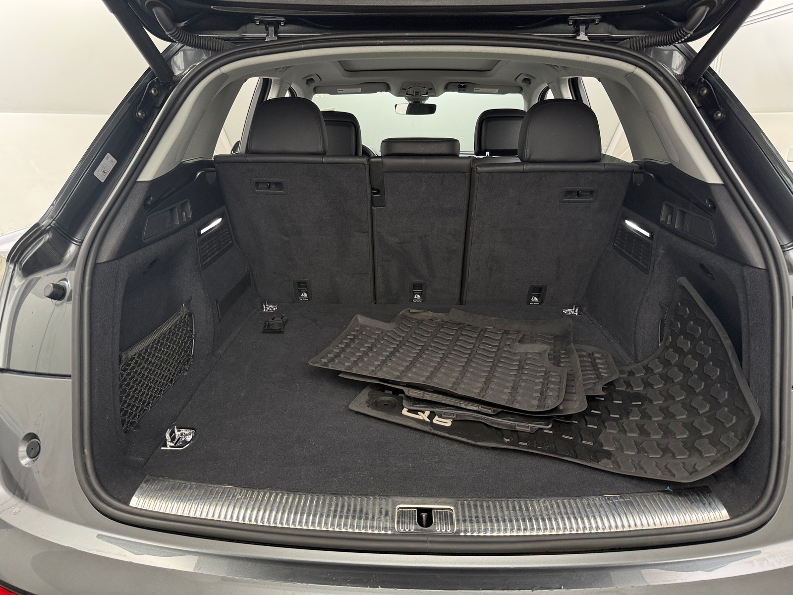 Thumbnail: 2020 Audi Q5 - 6