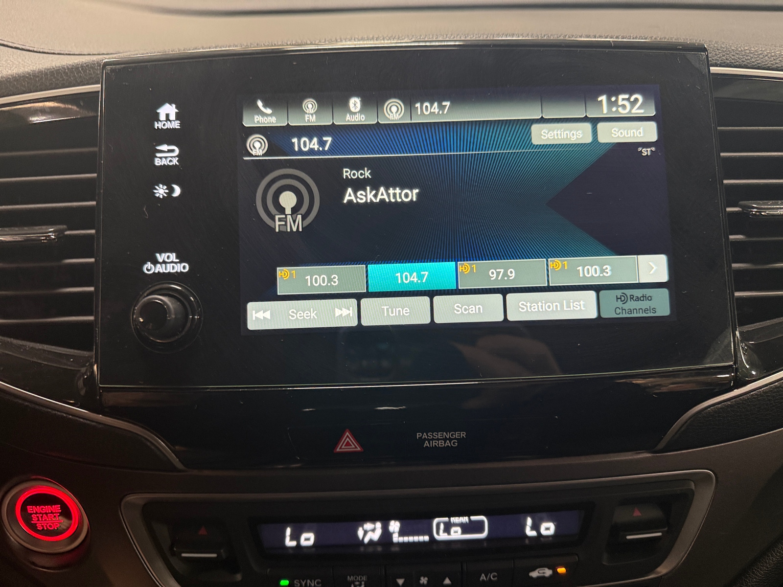 Thumbnail: 2019 Honda Pilot - 4