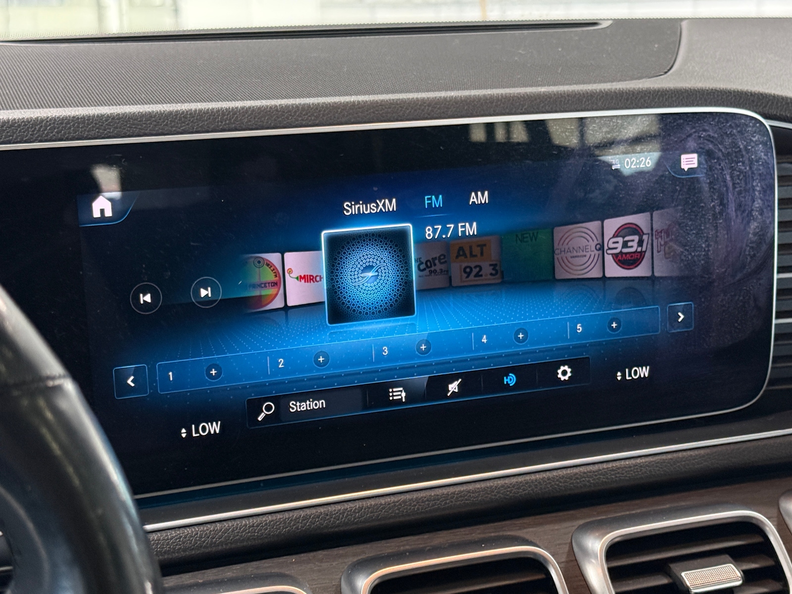 Thumbnail: 2020 Mercedes-Benz GLE - 3