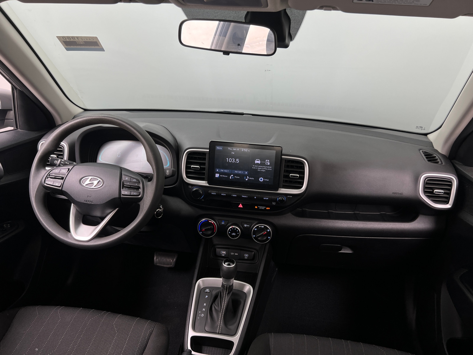 Thumbnail: 2024 Hyundai Venue - 3