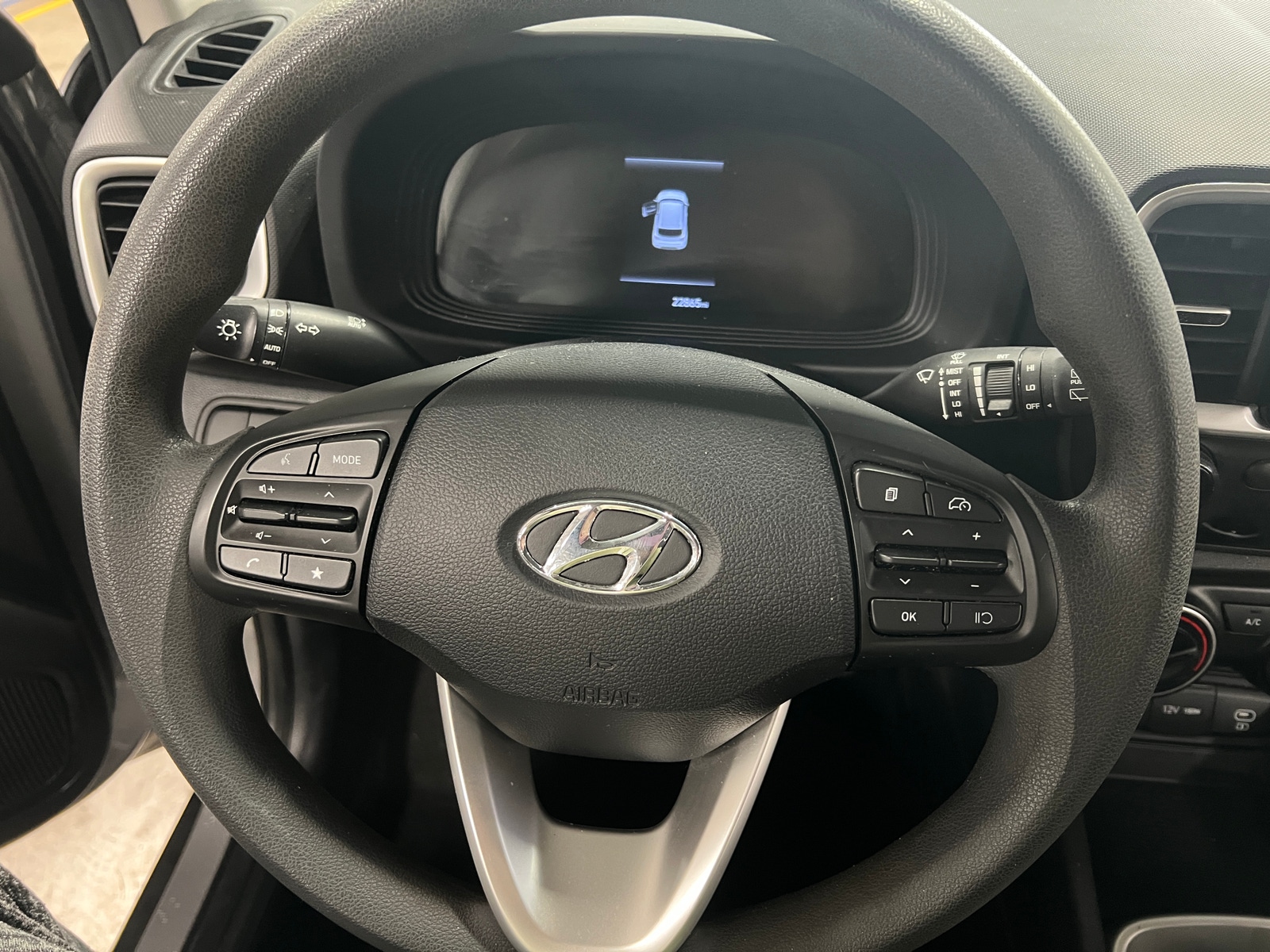 Thumbnail: 2024 Hyundai Venue - 5