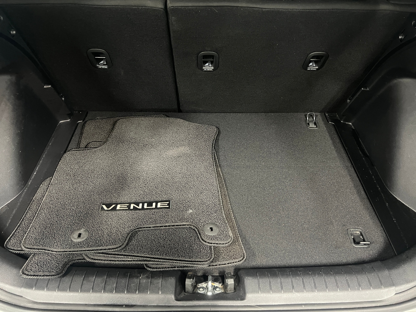 Thumbnail: 2024 Hyundai Venue - 7