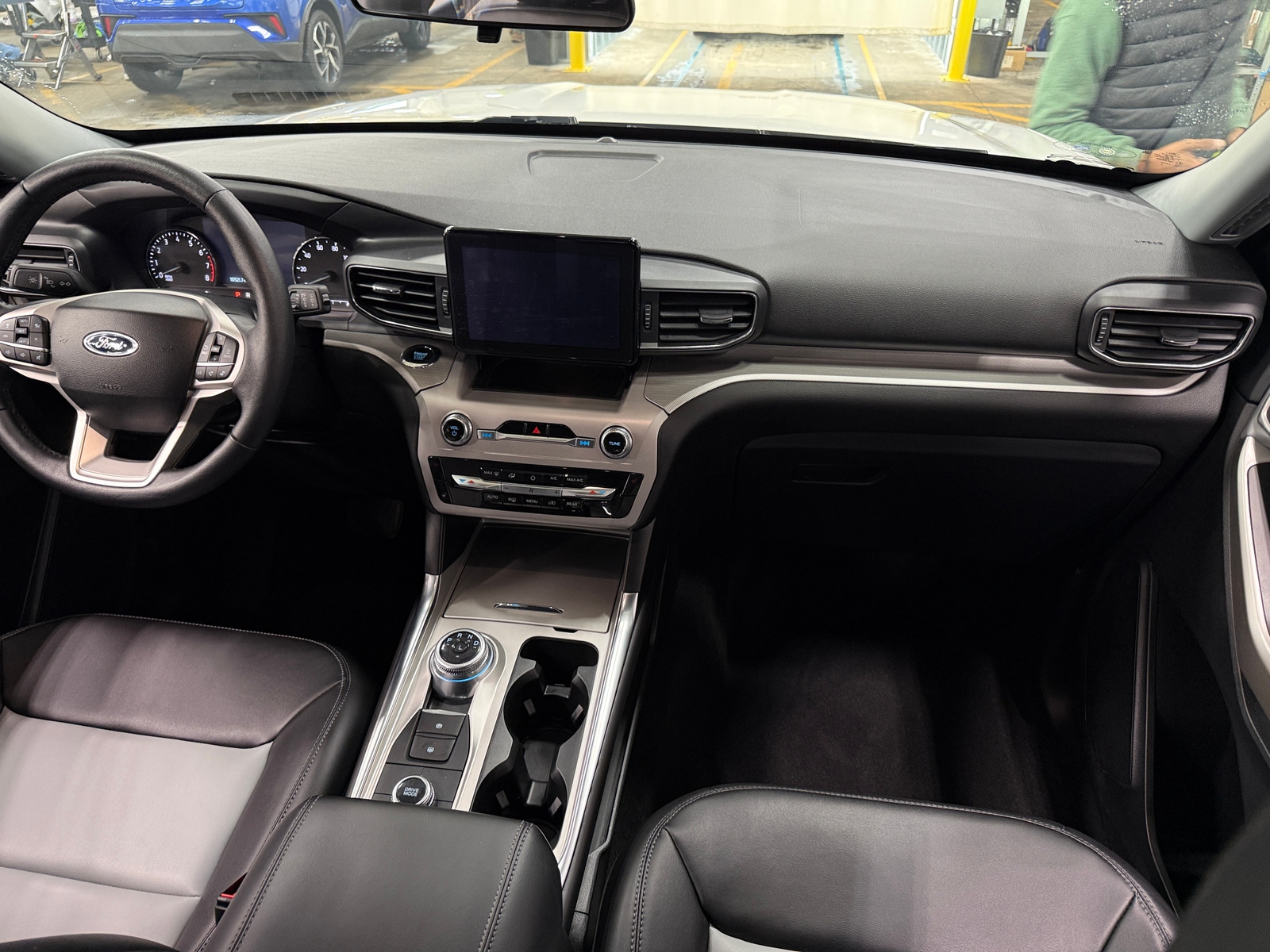 Thumbnail: 2023 Ford Explorer - 3