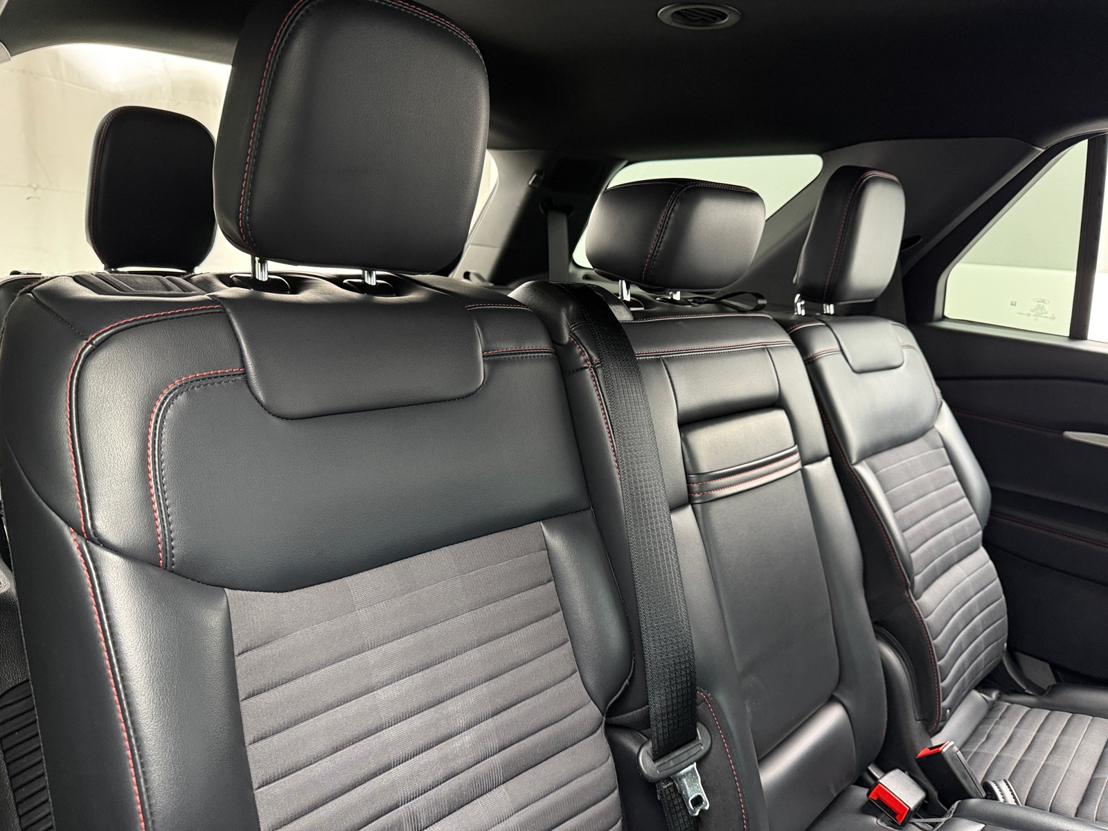 Thumbnail: 2025 Ford Explorer - 6